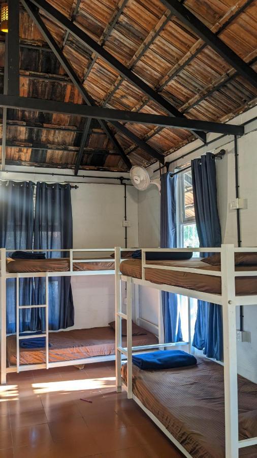 Crossroads Hostel 1957 Kalpetta Esterno foto