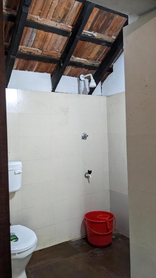 Crossroads Hostel 1957 Kalpetta Esterno foto